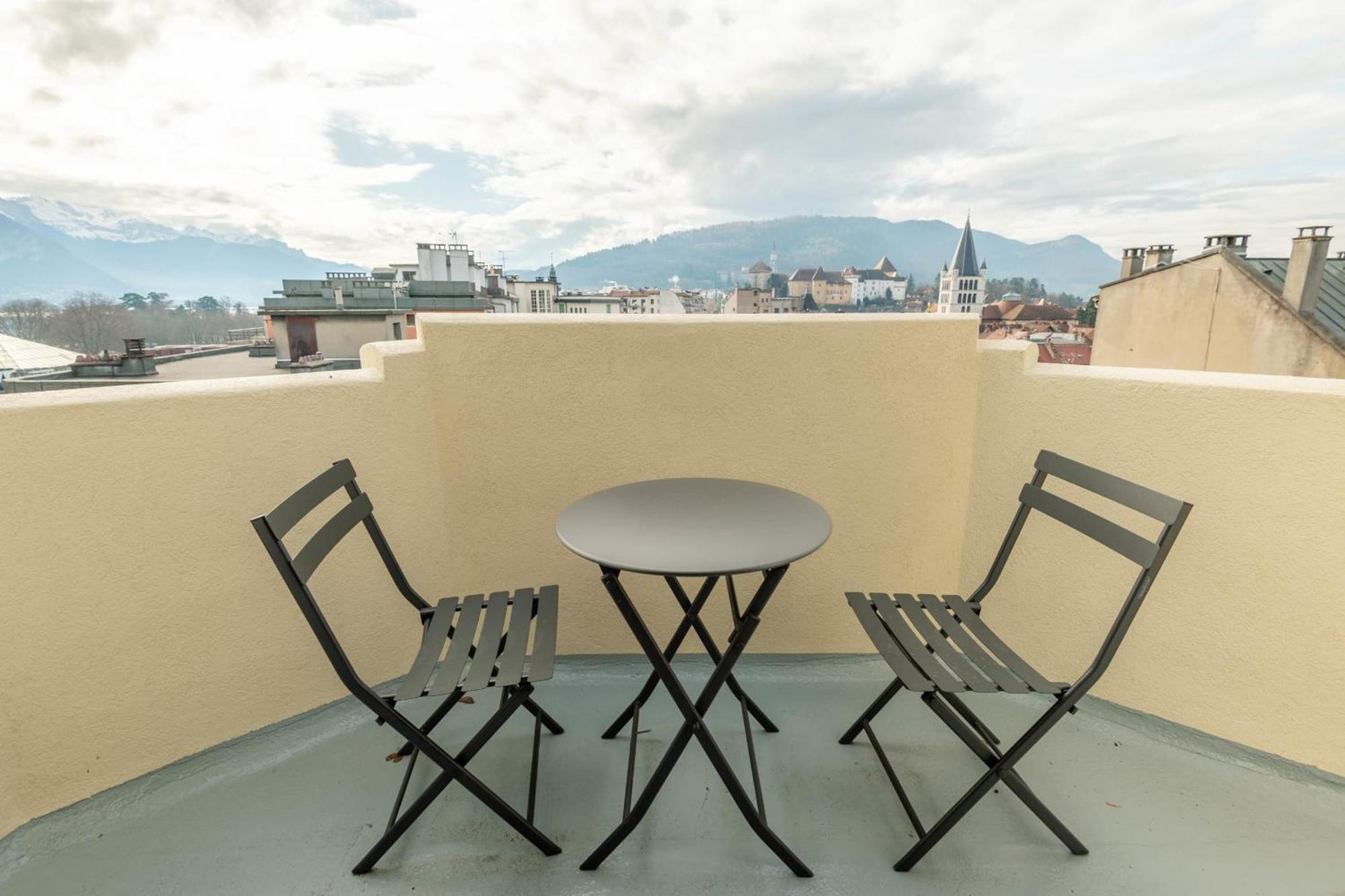 Le Beau Marcy - Contemporary City Centre Flat Annecy Exterior photo